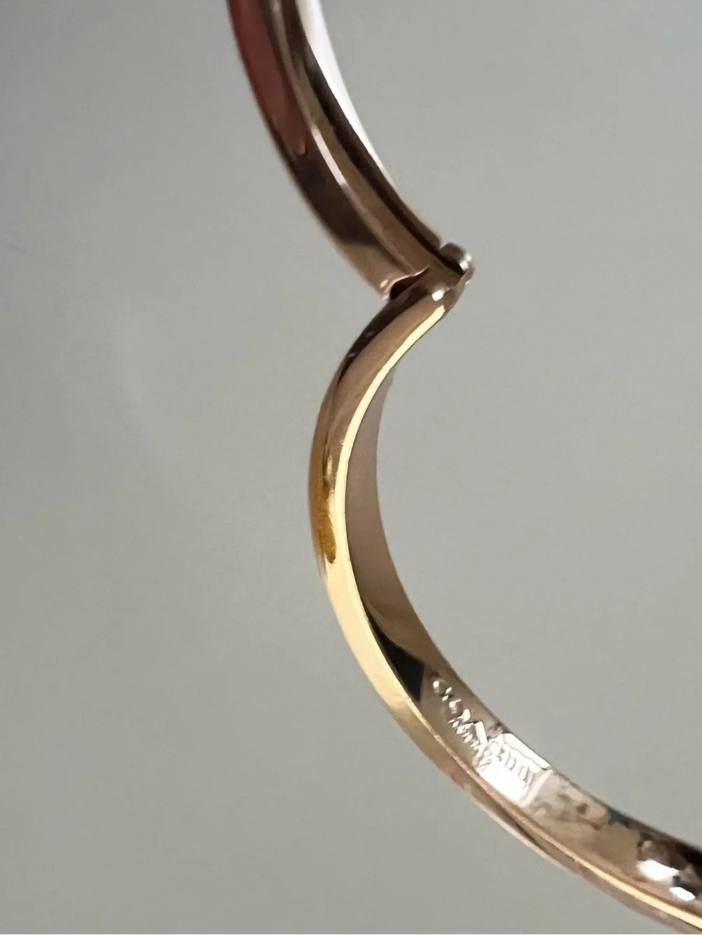 Coach Signature Hinged Bangle Bracelet in Rose Gold CX686